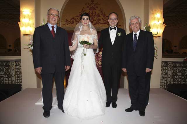 Diplomat türker oba ile özlem başaran evlendi