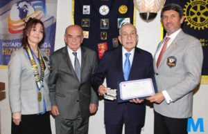 Anıttepe Rotary Kulübü, İşadamı Erol Üçer’e eğitime verdiği desteklerden ötürü ödül verdi.