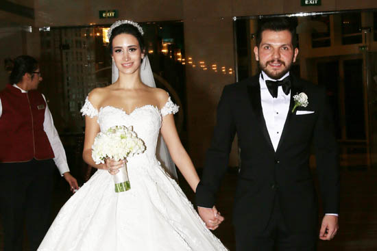 İşadamı Serhat Neziroğlu ile Mimar Pırıl Kızıldemir evlendi.