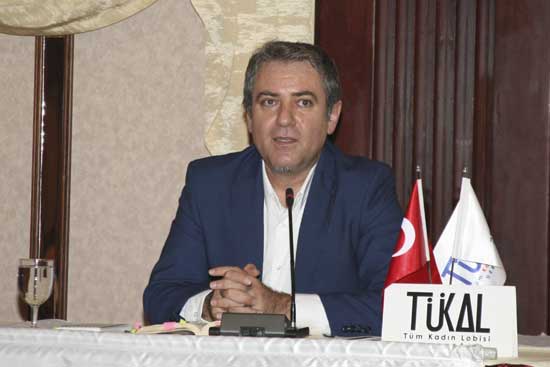 Tarihçi Yazar Sinan Meydan TÜKAL panelinde konuşmacı olarak yer aldı.