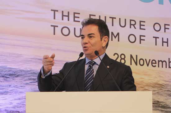 Denizbank Genel Muduru Hakan Ates-AKTOB 9. uluslararasi resort turizm kongresi-2019-mayatta