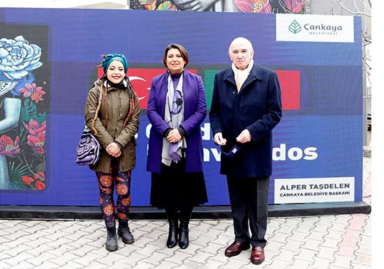 MEKSiKALi KATHRiNA RUPiT MURAL - Kathrina Rupit, Gulsun Bor Guner, José Luis Martínez Hernández-(2)
