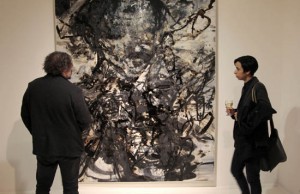Resim Sanatçısı Ali Kotan ’ın ‘Untitled’ imini verdiği sergisi, Ankara Siyah Beyaz Sanat Galerisi’nde sanatseverlerle buluştu.