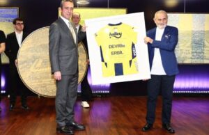 devrim erbil x fenerbahce koleksiyonu mayatta 20.02.2025