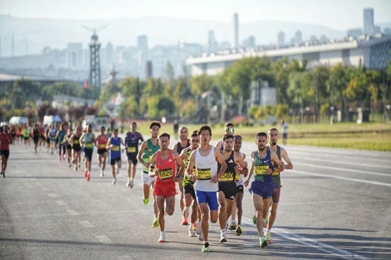 Uluslararasi Runkara_Yari Maratonu_Baskentte_Rekor_Katilimla_Tamamlandi