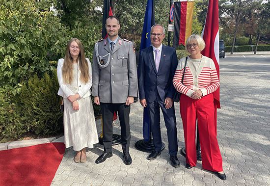 alman birligi gunu 35 mayatta 14102025