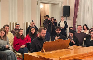 polonya buyukelciligi Adam Mickiewicz anma 30122025