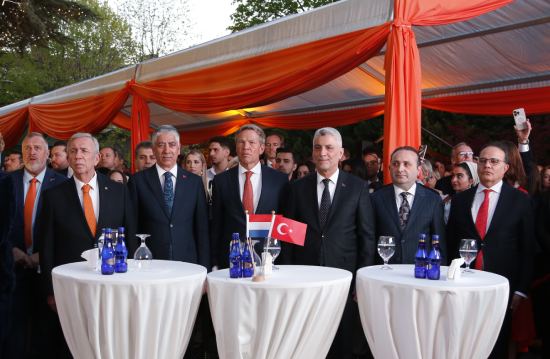 hollanda kral gunu mansur yavas, joep wijnands, omer bolat, kemal bozay mayatta 29042026