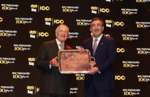 Koc Holding 100 yil ankara congresium omer koc, cevdet yilmaz mayatta 04062025