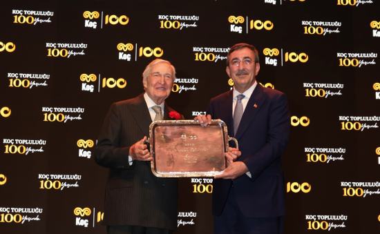 Koc Holding 100 yil ankara congresium omer koc, cevdet yilmaz mayatta 04062025