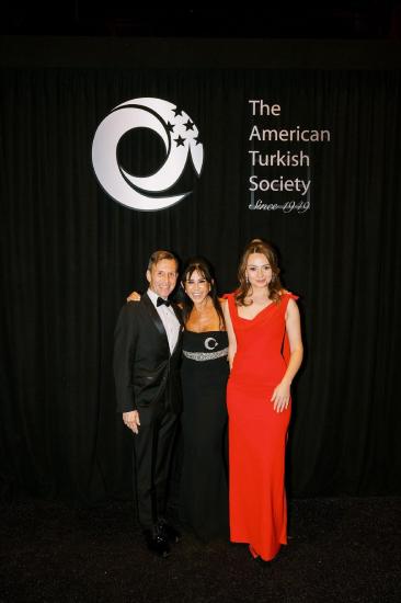 American Turkish Society- amerikan turk cemiyeti arzu sabanci
